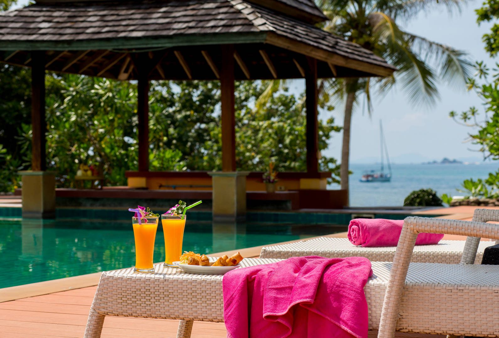 Glow-Elixir-Koh-Yao-Yai_0038_tn-1