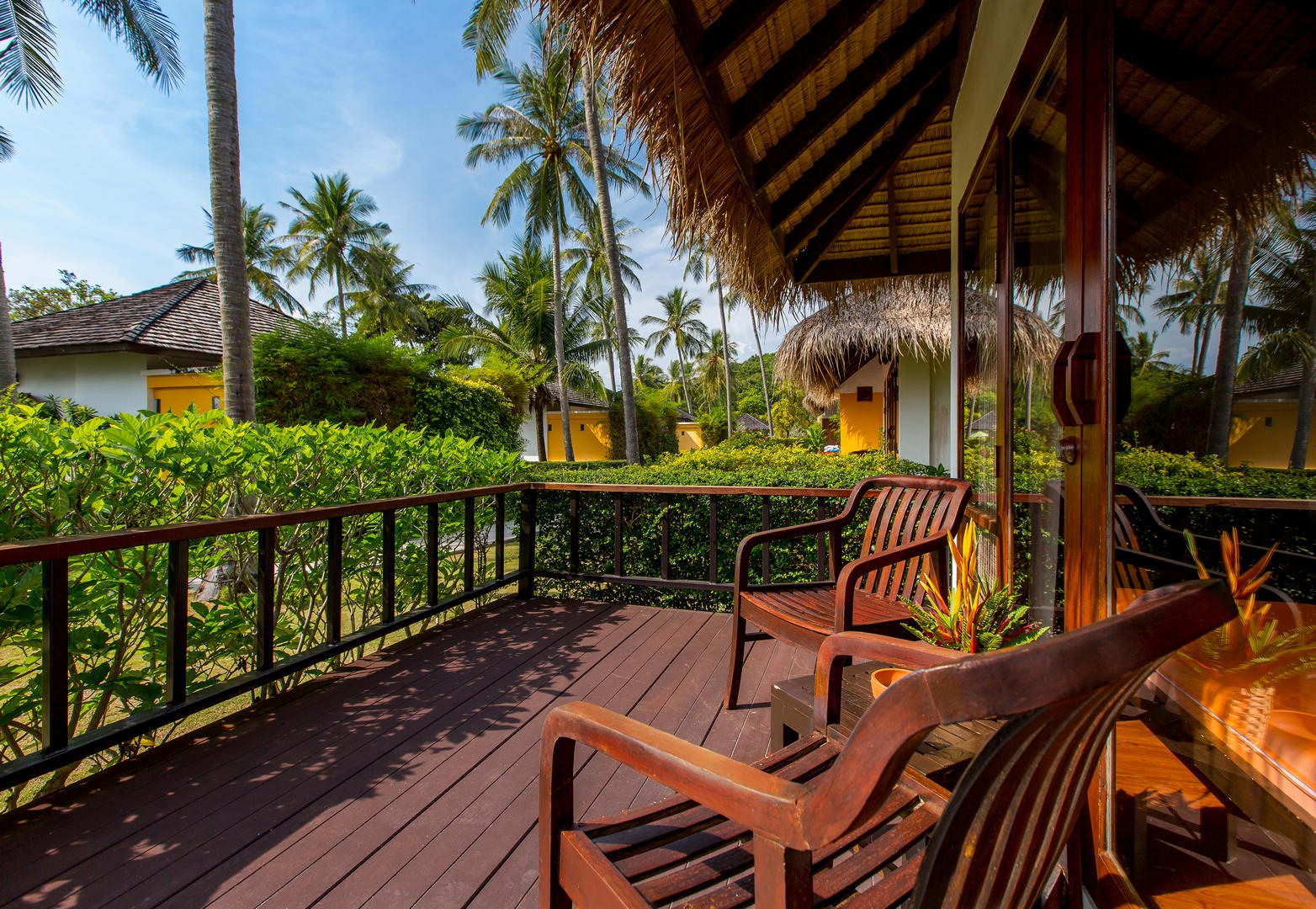 Superior-Villa-GLOW-Elixir-2