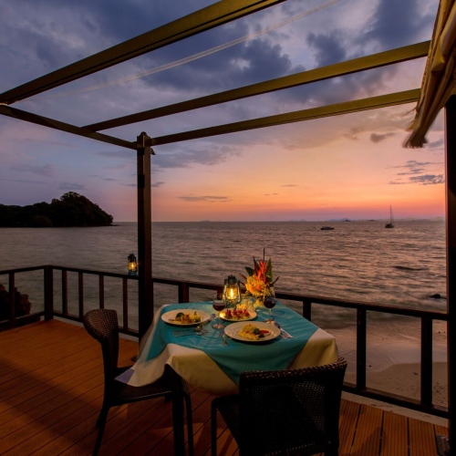 Sunset-Dining